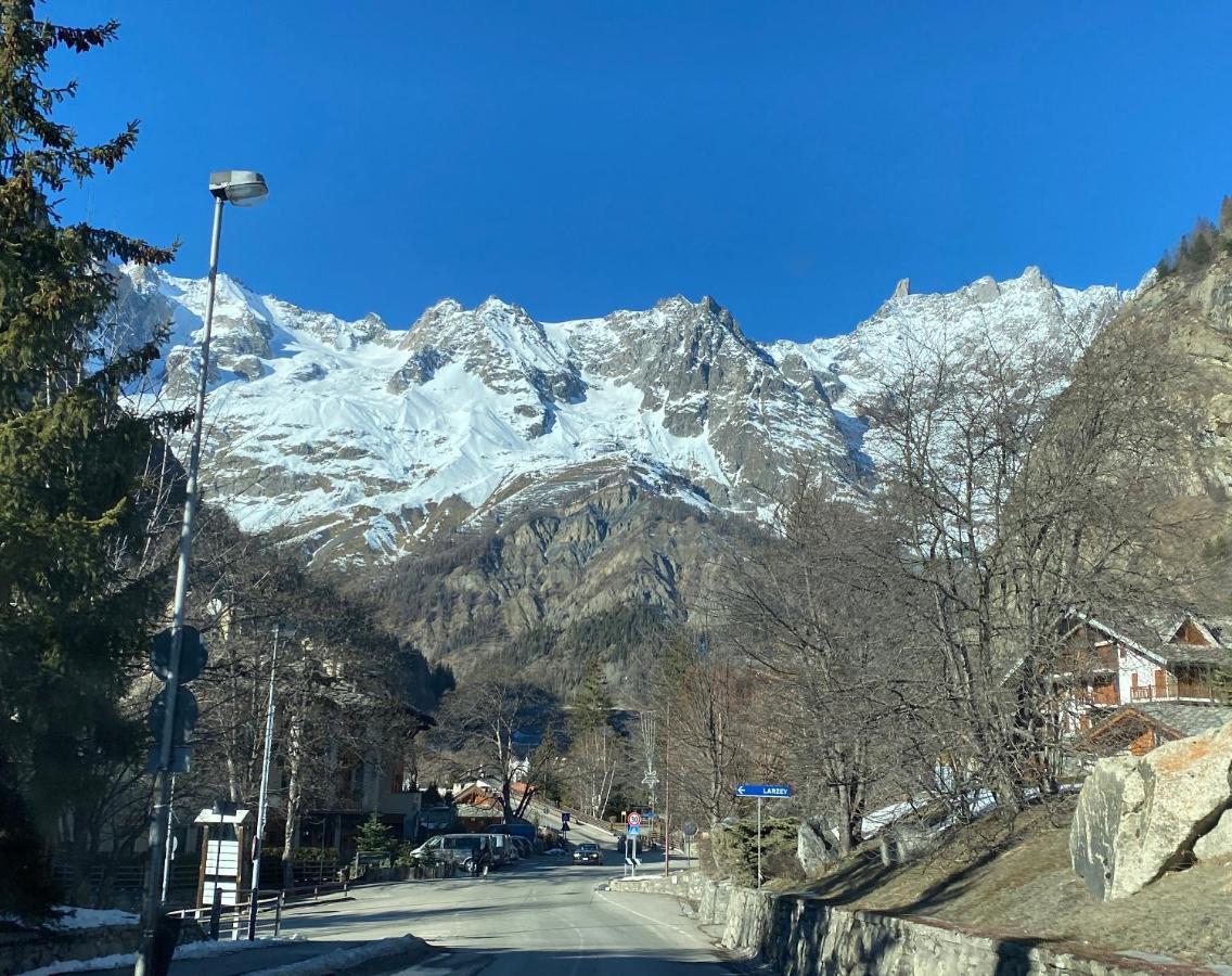 Casa Dolce Courmayeur Apartment Exterior photo